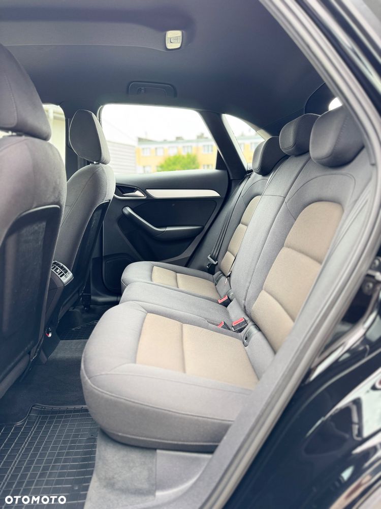 Audi Q3 - 22