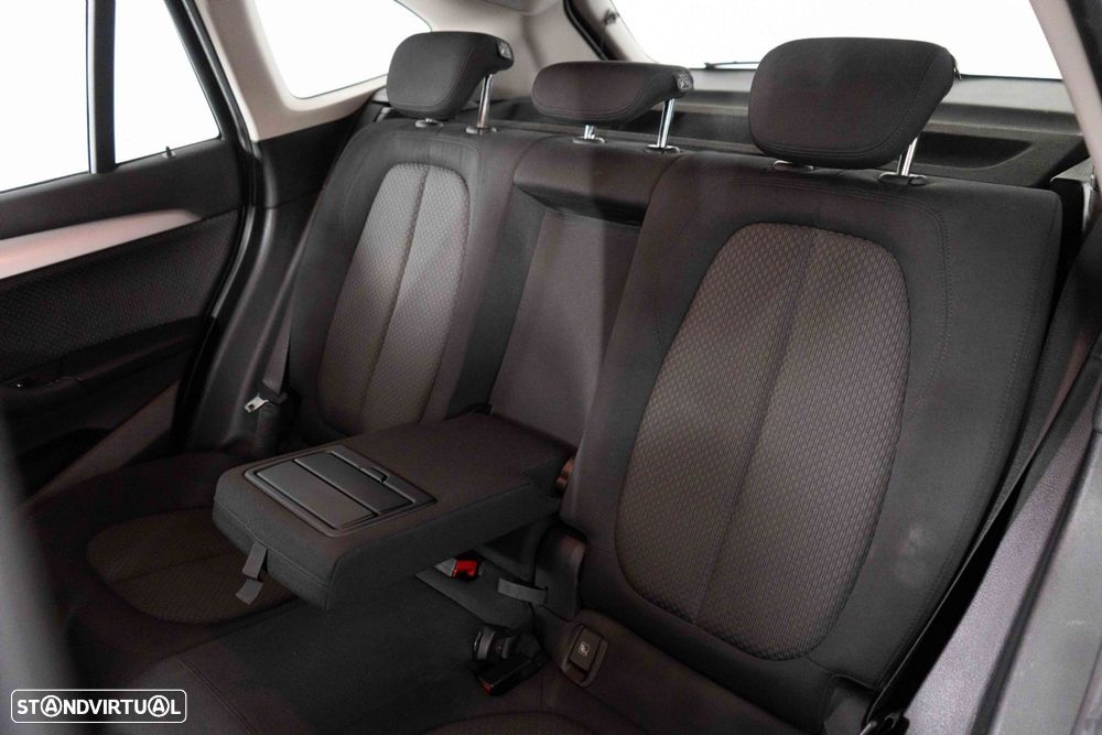 BMW X1 25 e xDrive - 9