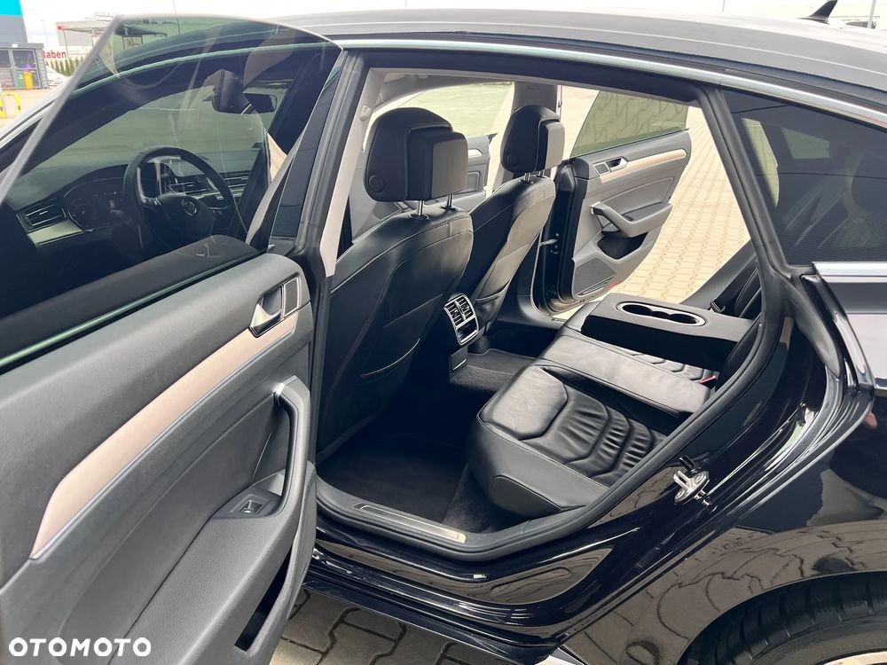 Volkswagen Arteon 2.0 TDI SCR Elegance DSG - 9