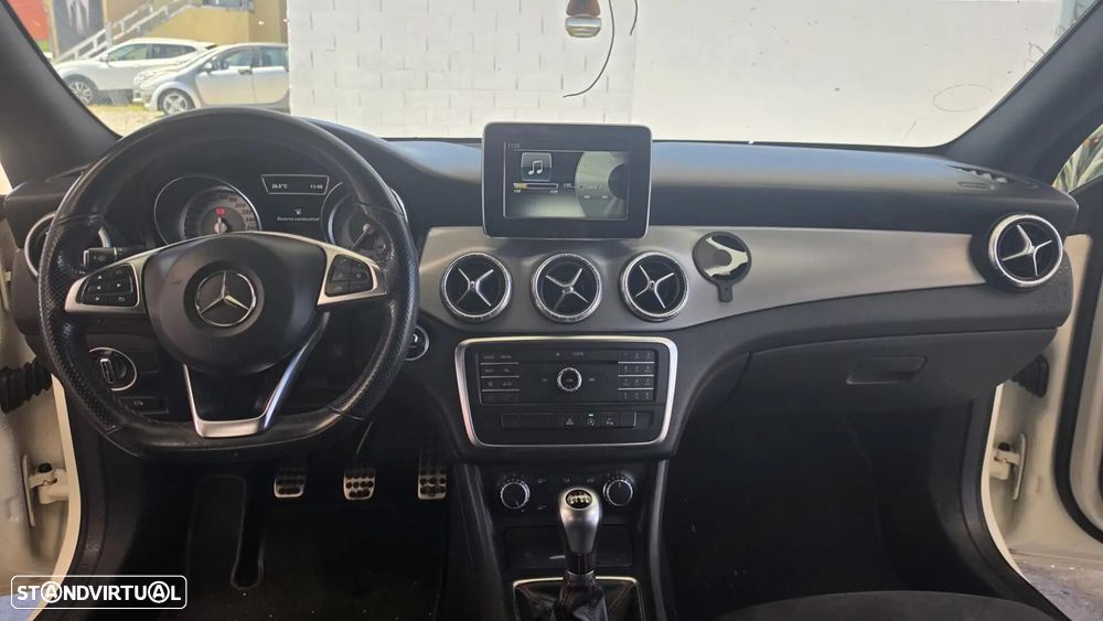 Mercedes-Benz CLA 180 (CDI) d AMG Line - 5