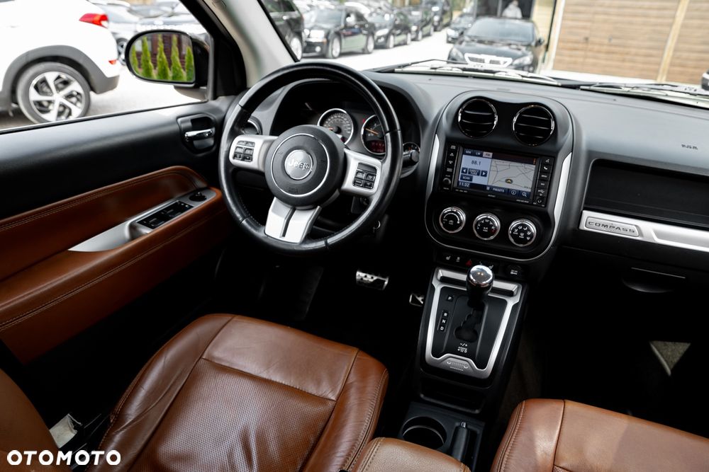 Jeep Compass 2.4 CVT Limited - 28