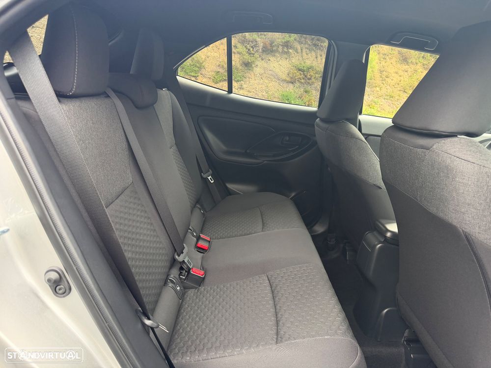 Toyota Yaris Cross 1.5 HDF Square Collection - 45