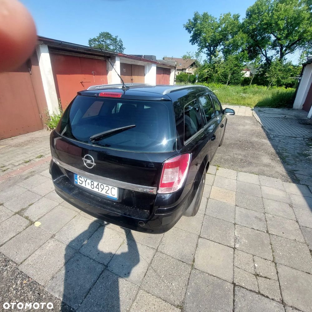 Opel Astra 1.7 CDTI Cosmo - 3