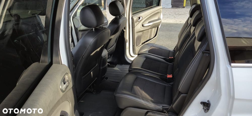Ford S-Max - 3