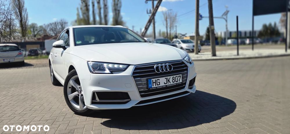 Audi A4 Avant 40 TFSI S tronic - 21