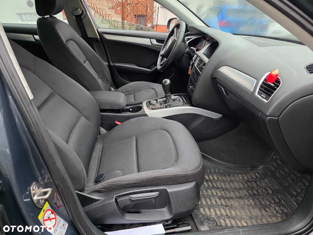 Audi A4 Avant 2.0 TDI DPF multitronic Ambiente - 16