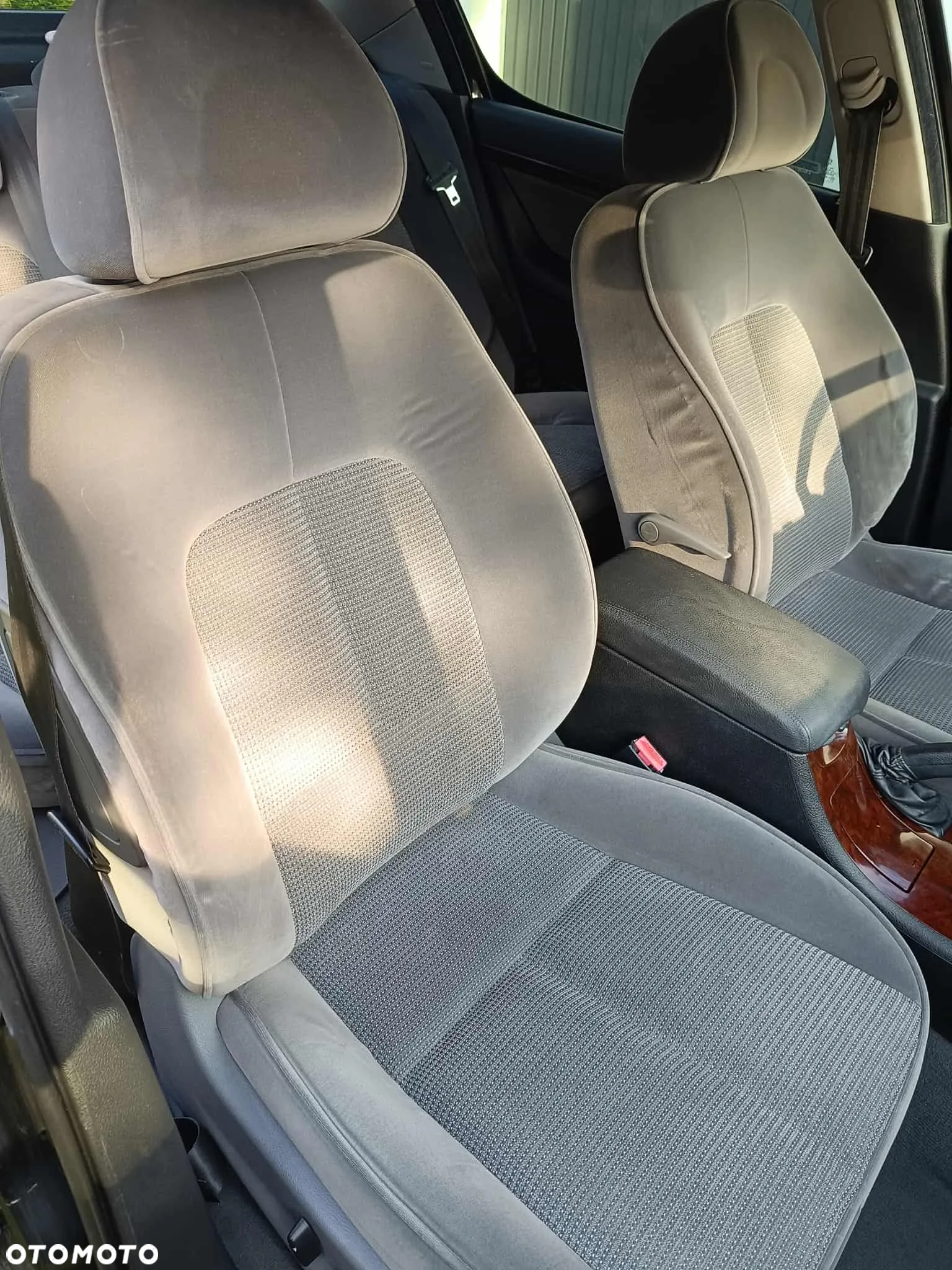 Peugeot 407 2.0 HDI Intense - 13