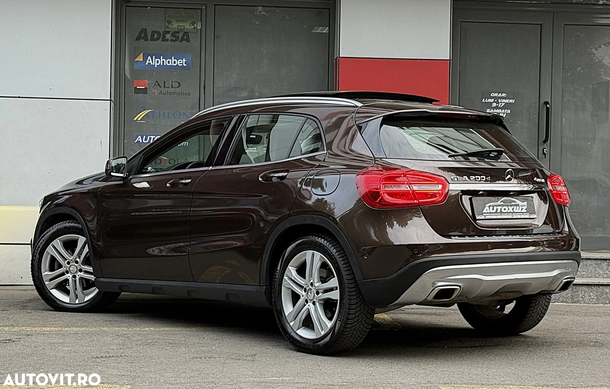 Mercedes-Benz GLA 200 d 4Matic 7G-DCT Peak Edition - 4