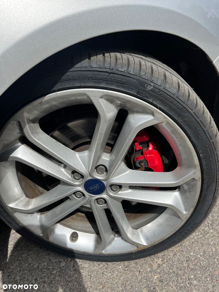 Ford Focus 2.0 EcoBoost ST - 24