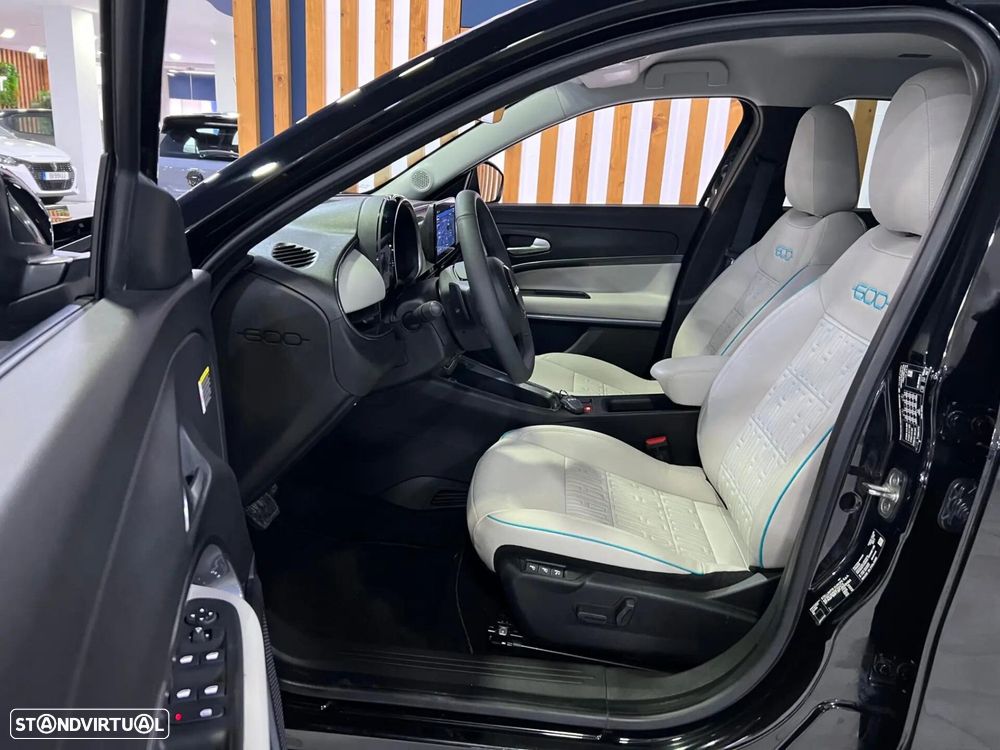 Fiat 600 1.2 Hybrid La Prima - 11