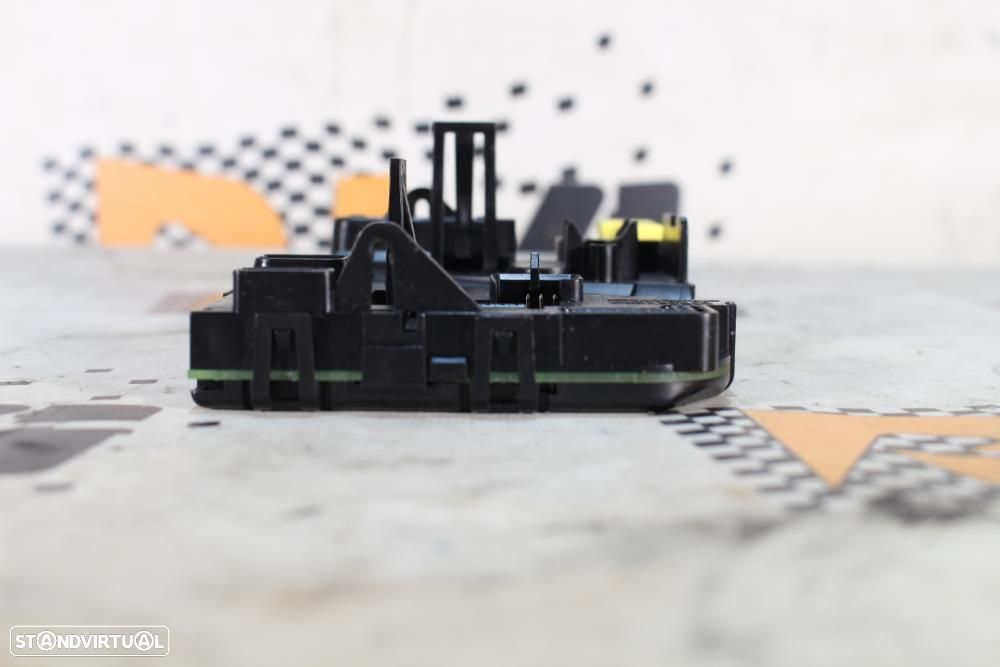 Módulo Eletrónico Audi A3 (8P1)  8P0953549e / 05113628 - 3