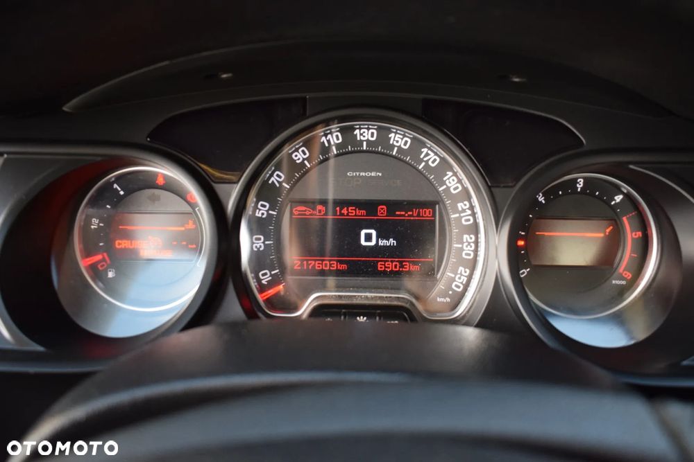 Citroën C5 2.0 HDi Exclusive - 17