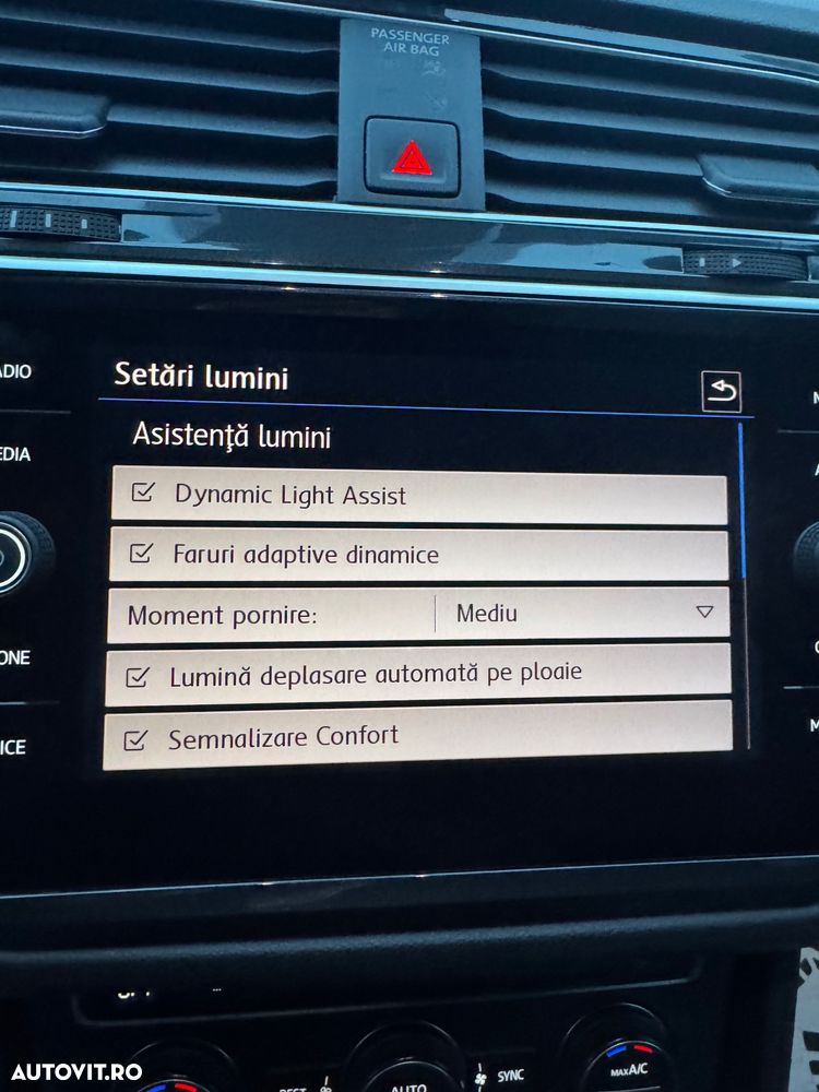 Volkswagen Tiguan 2.0 TDI SCR 4MOTION DSG R-Line - 37