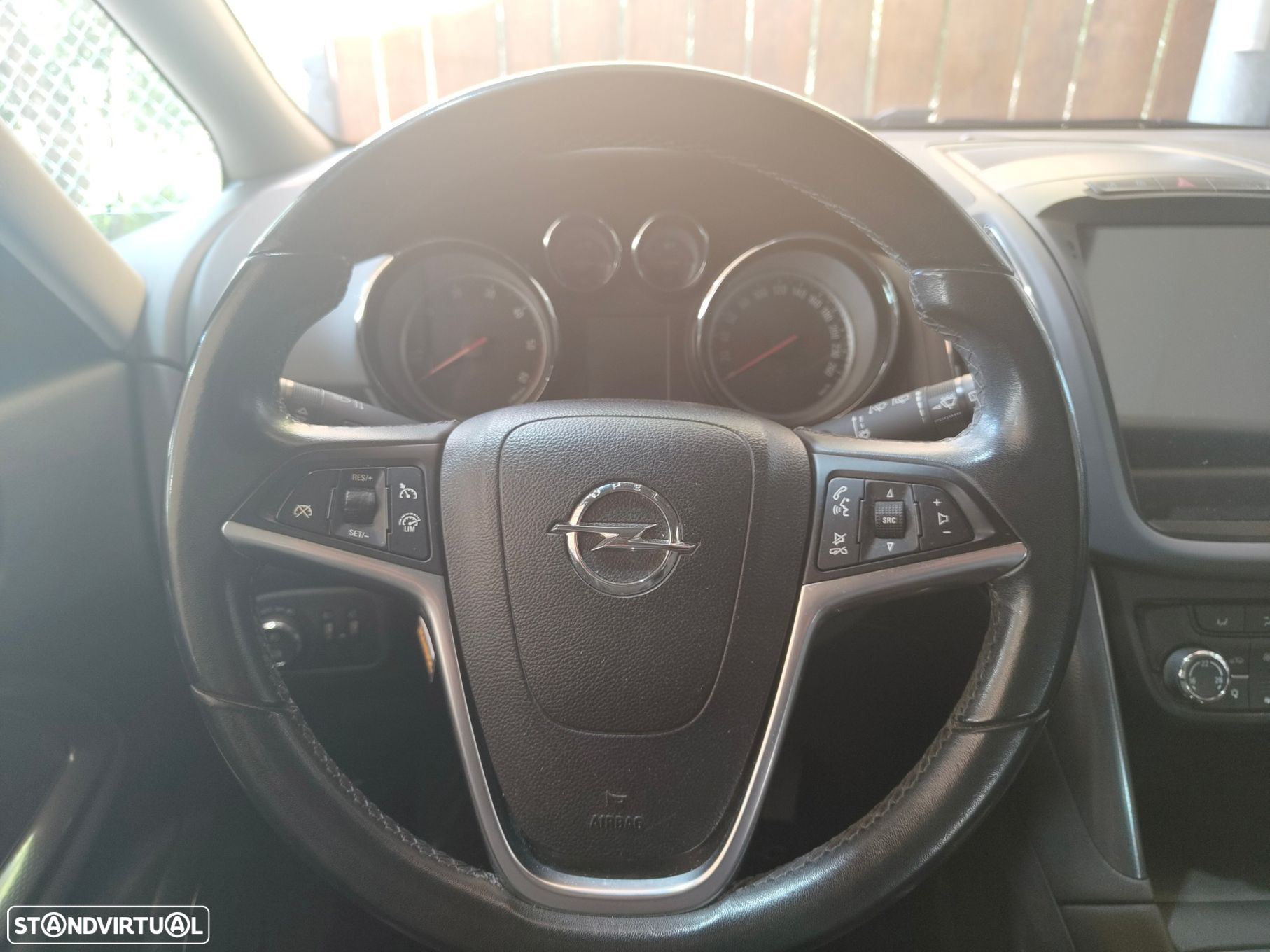 Opel Zafira 2.0 CDTi Cosmo S/S - 23