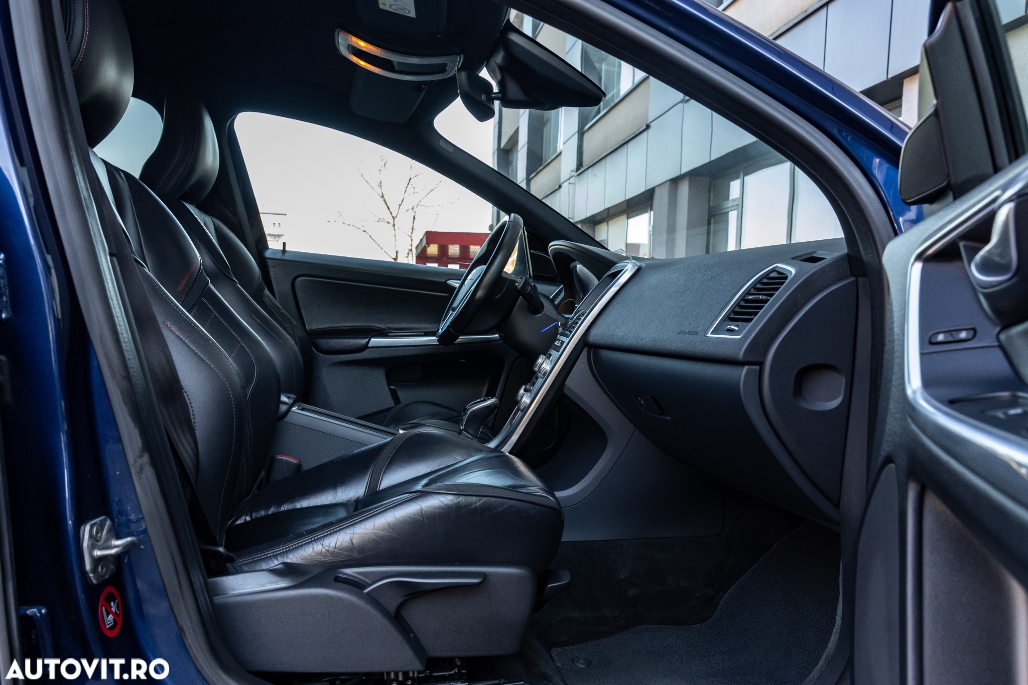 Volvo XC 60 D5 AWD Aut. Summum - 12