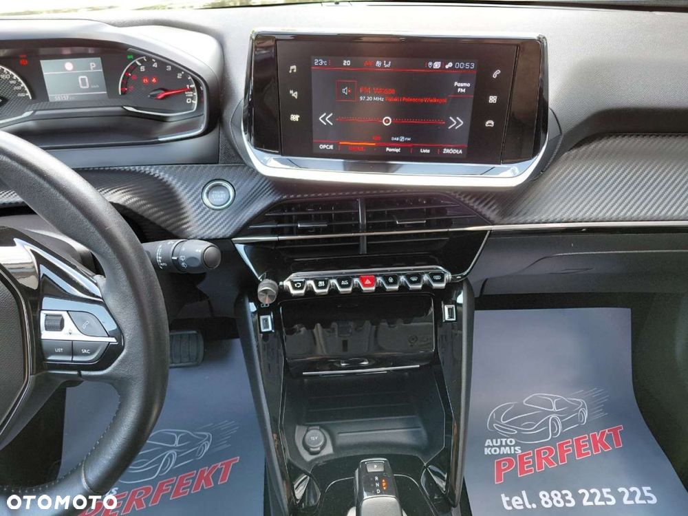Peugeot 2008 - 21