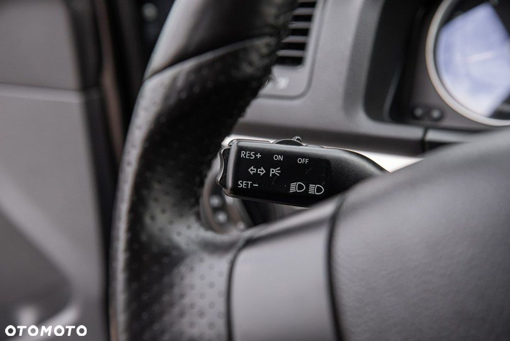 Volkswagen Golf 2.0 GTI - 23