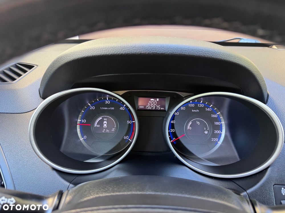 Hyundai ix35 - 18