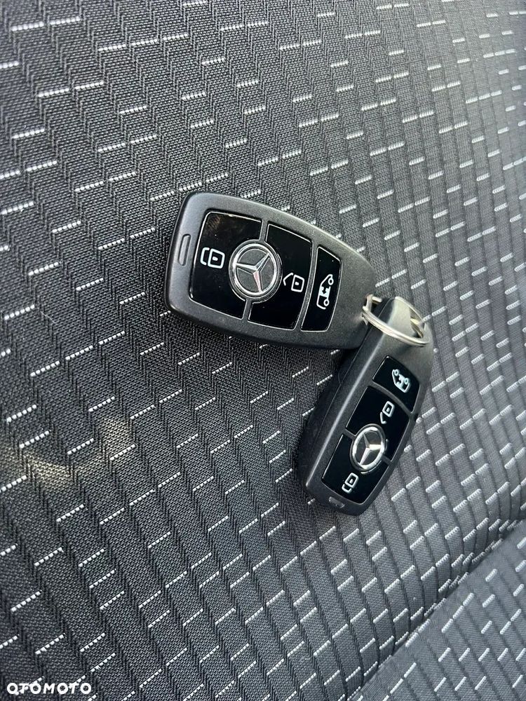 Mercedes-Benz Vito - 37