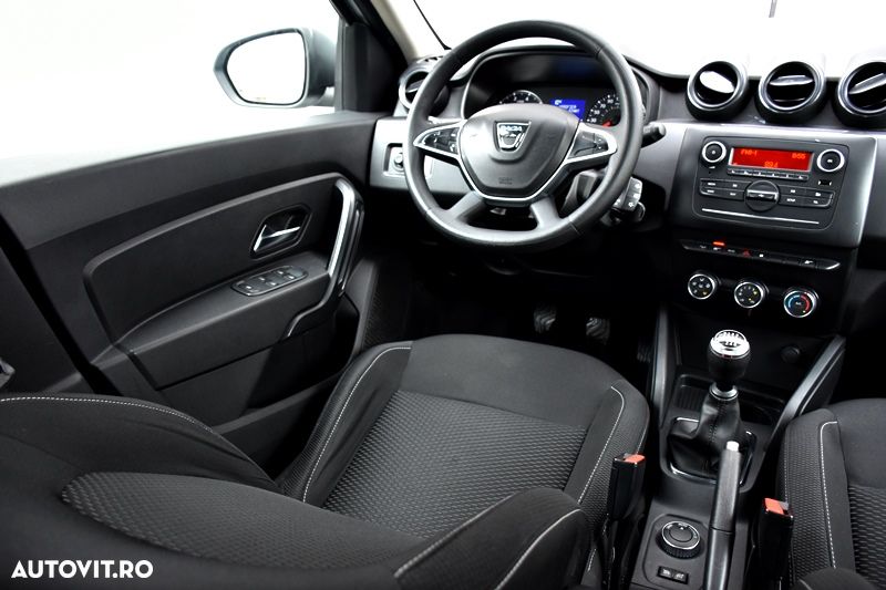 Dacia Duster 1.5 Blue dCi 4WD Essential - 12