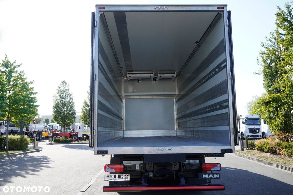 MAN TGX 26.510 6×2-4 / Chłodnia Krone 18 EPAL / Thermoking T1000R / 2023 / oś skrętna / 3 szt_259966 - 5
