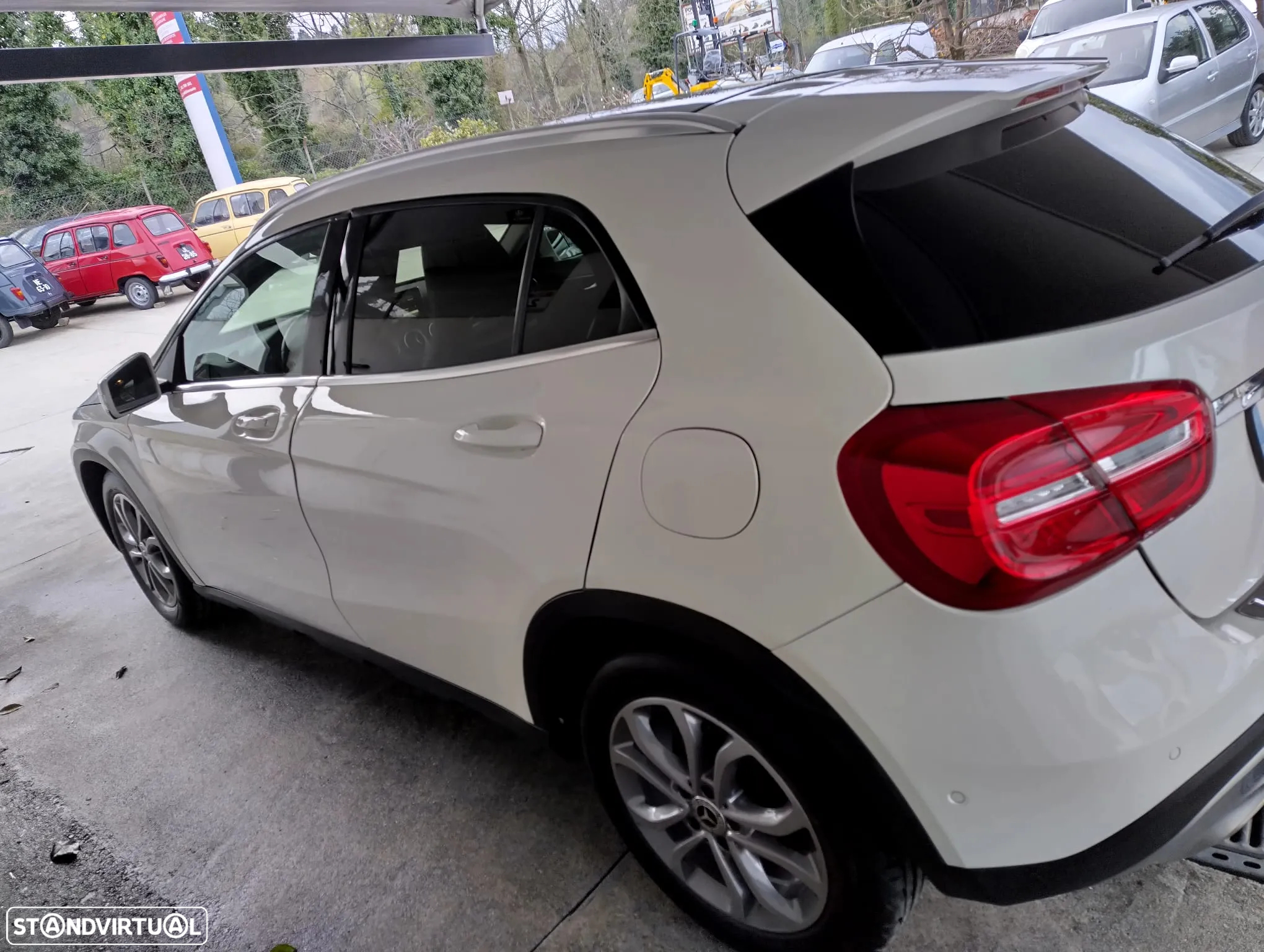 Mercedes-Benz GLA 180 CDi Urban Aut. - 4