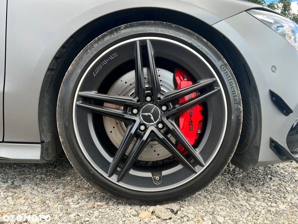 Mercedes-Benz CLA AMG 45 S 4-Matic+ 8G-DCT - 34