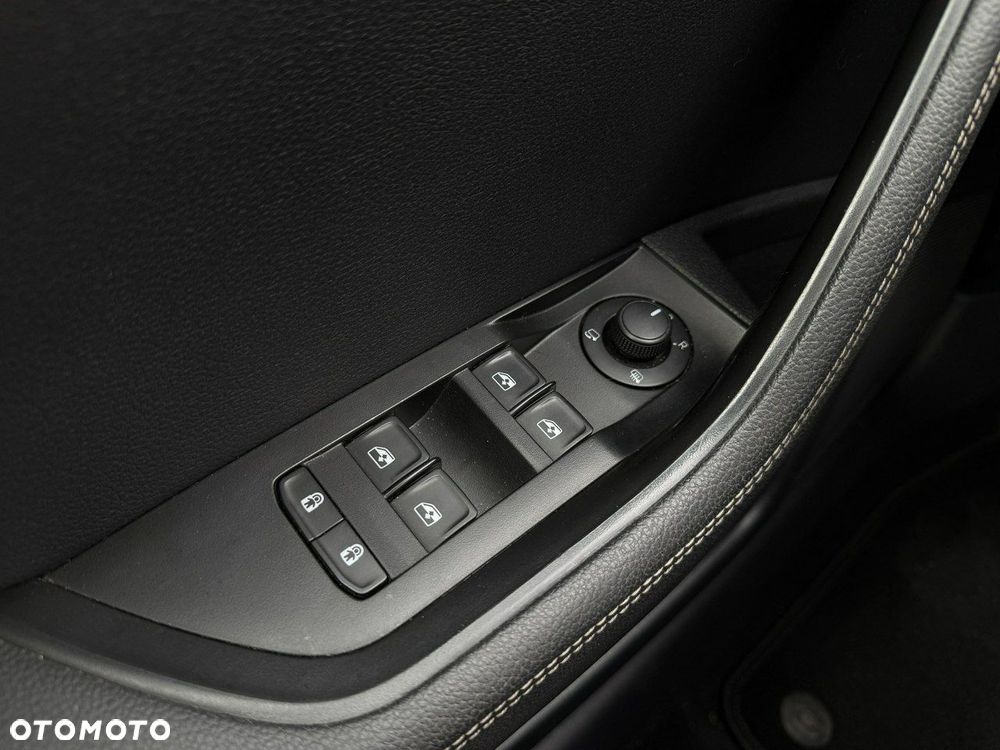 Skoda Superb 2.0 TDI SCR 4x4 Scout DSG - 36