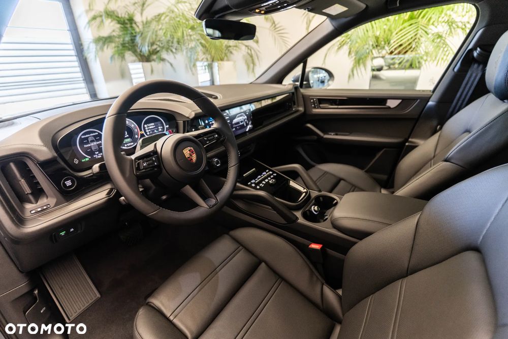 Porsche Cayenne E-Hybrid PHEV Black Edition - 8
