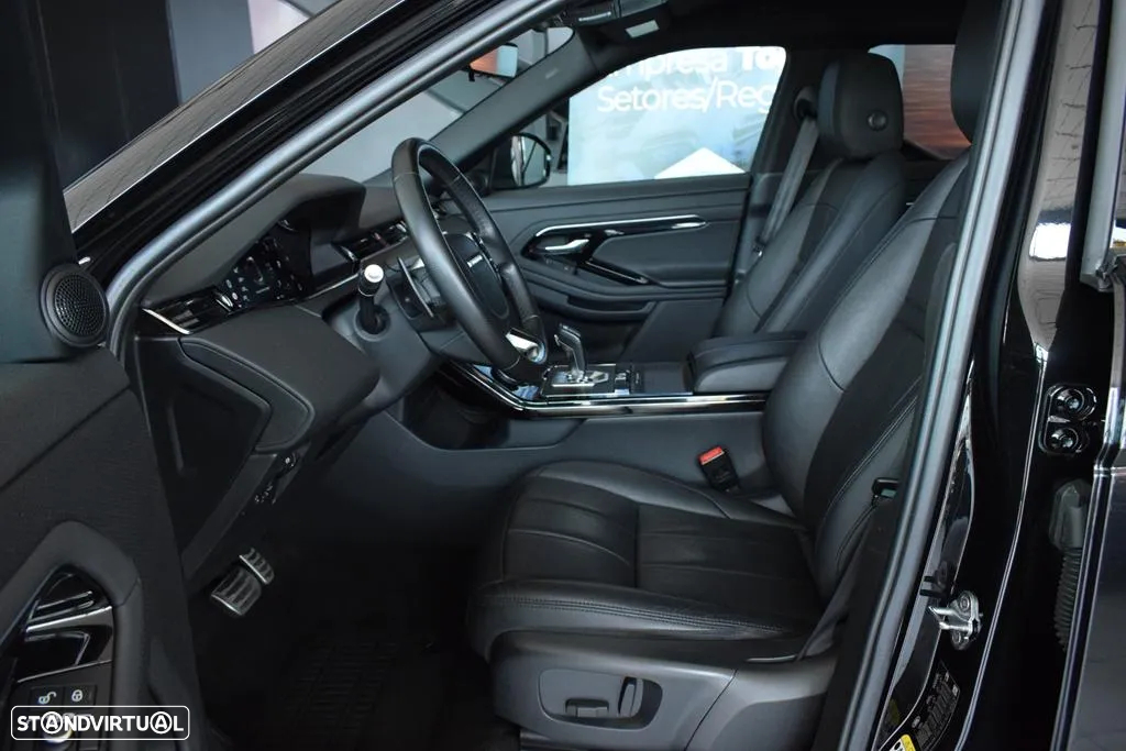 Land Rover Range Rover Evoque 2.0 D150 AWD R-Dynamic S Auto - 9