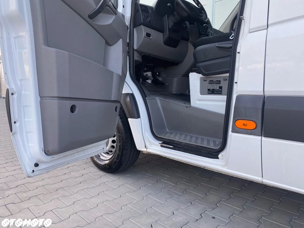 Mercedes-Benz Sprinter - 5