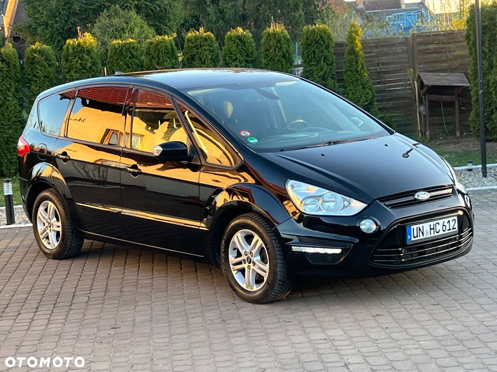 Ford S-Max 2.0 TDCi DPF Champions Edition - 3