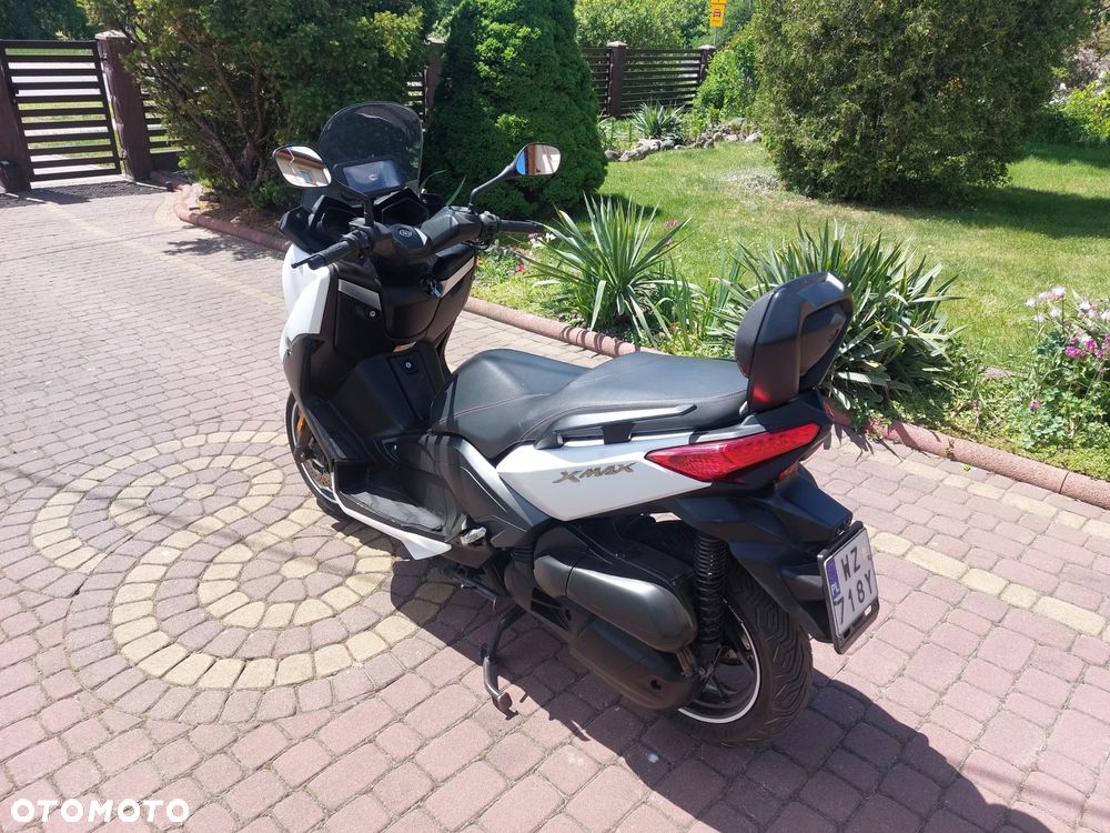 Yamaha X-max - 5