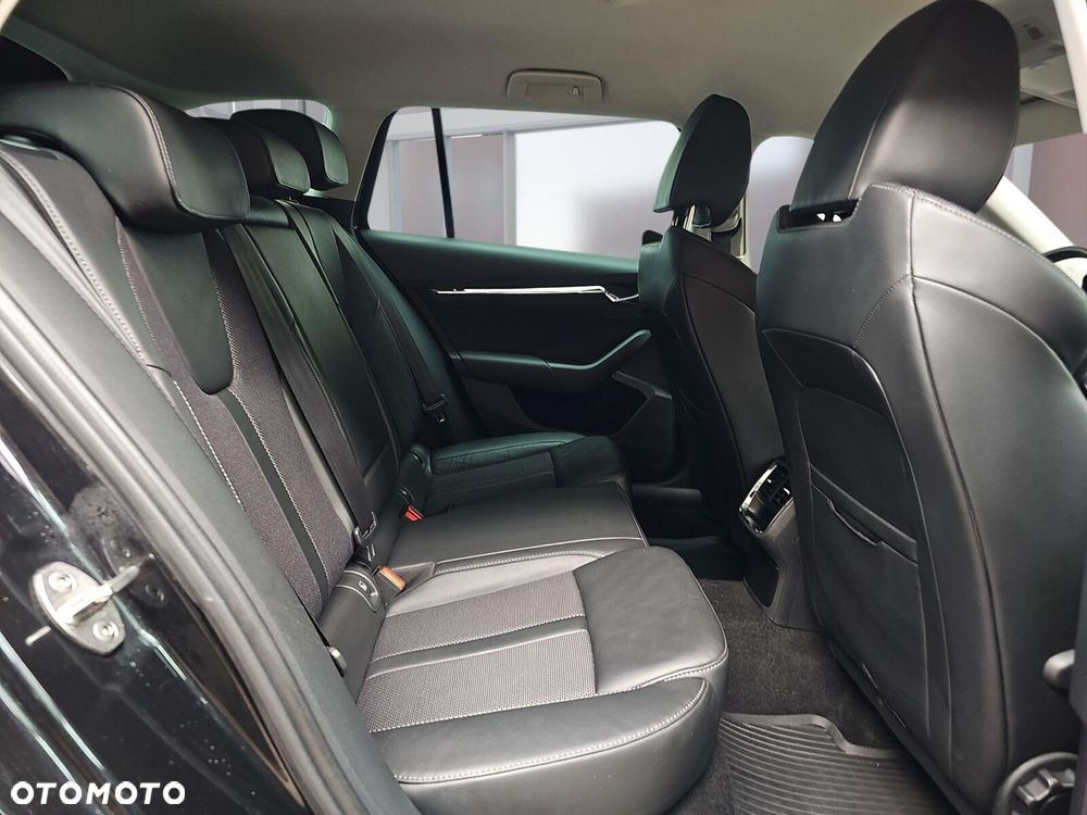 Skoda Octavia 1.4 TSI Plug-In Hybrid Style DSG - 11