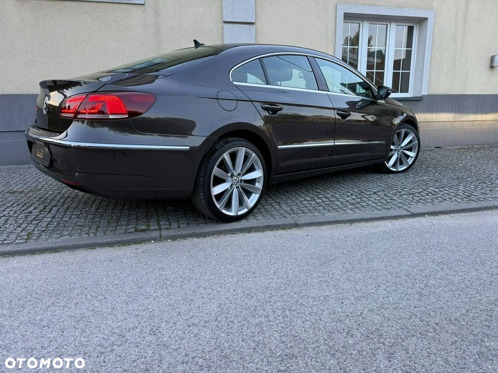 Volkswagen Passat CC 2.0 TSI DSG - 14