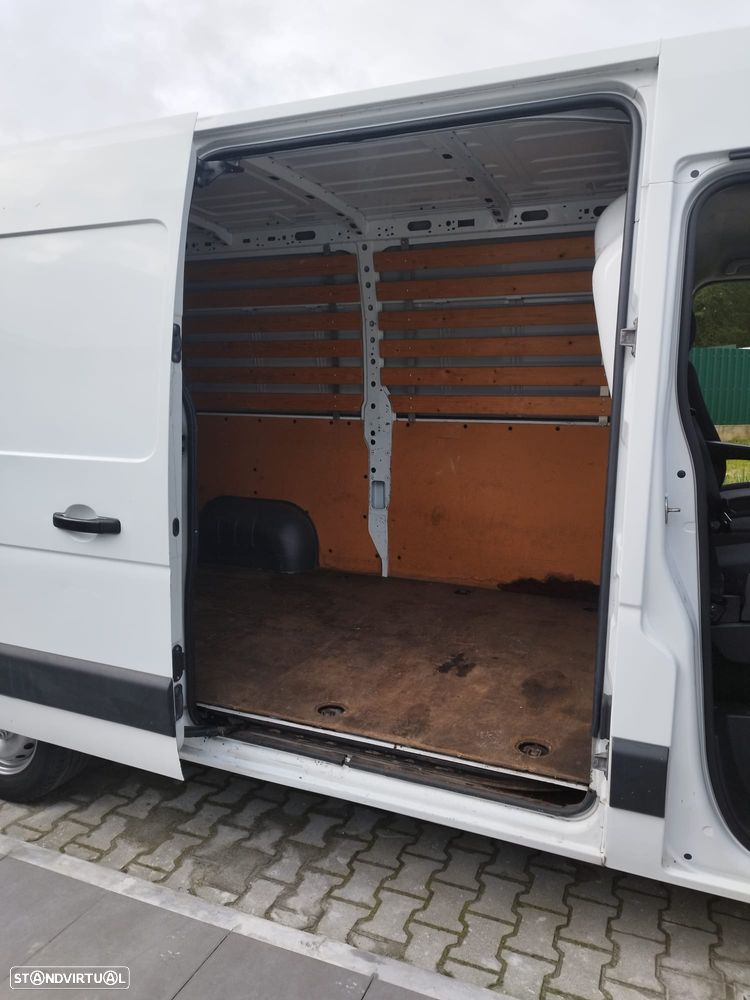 Renault Master 2.3 dci 135 cv L2H2 2015 - 25