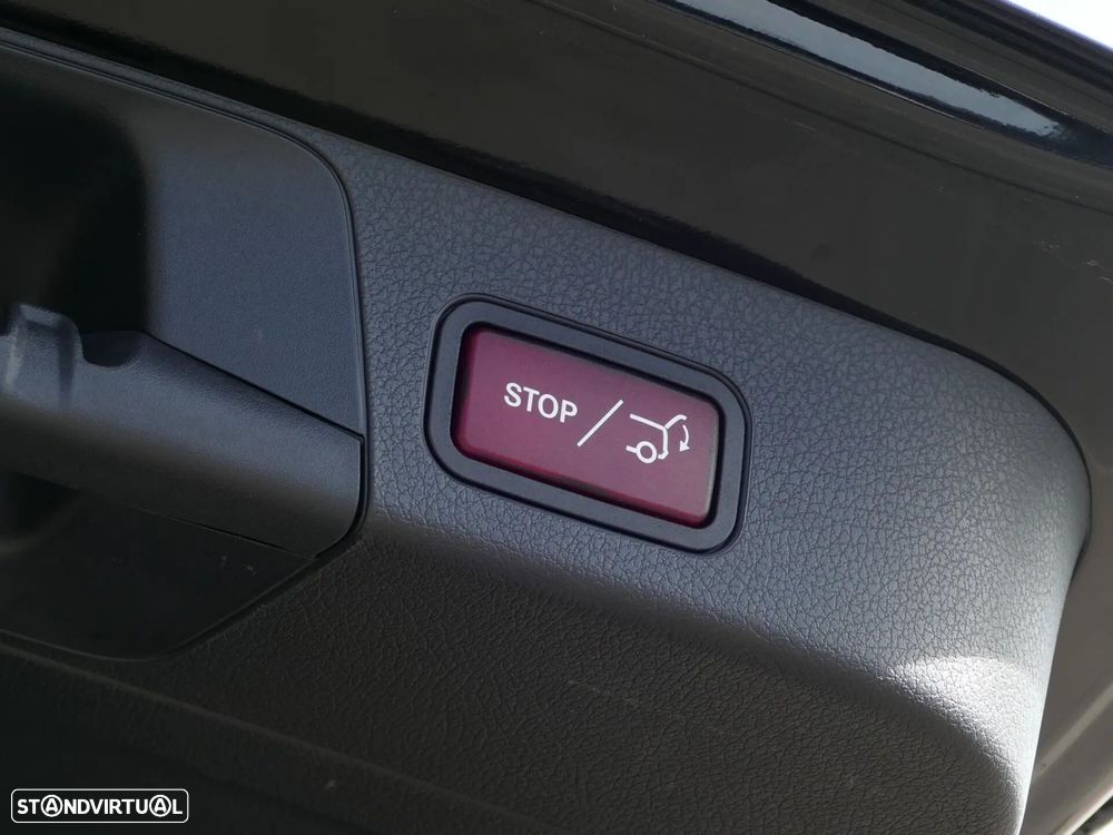 Mercedes-Benz GLB 180 d AMG Line - 15