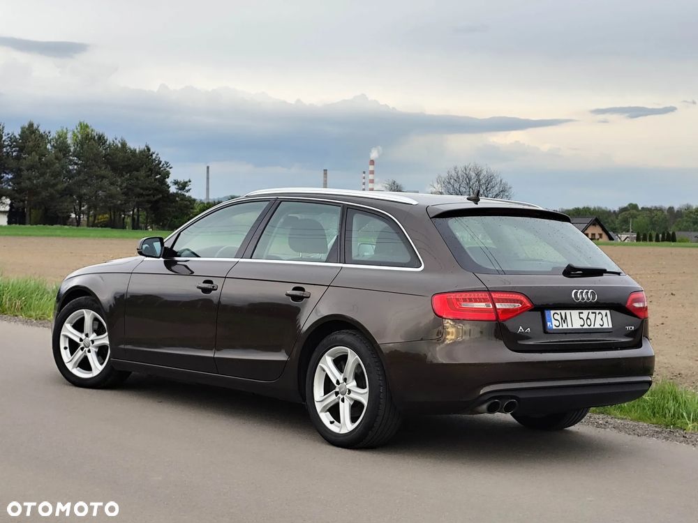 Audi A4 Avant 2.0 TDI DPF Attraction - 3