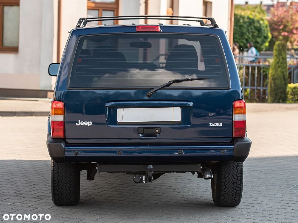 Jeep Cherokee 2.5 TD Limited - 11