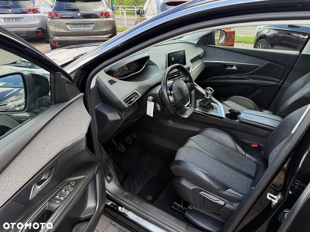 Peugeot 3008 PureTech 130 Stop & Start GPF Active Business-Paket - 7