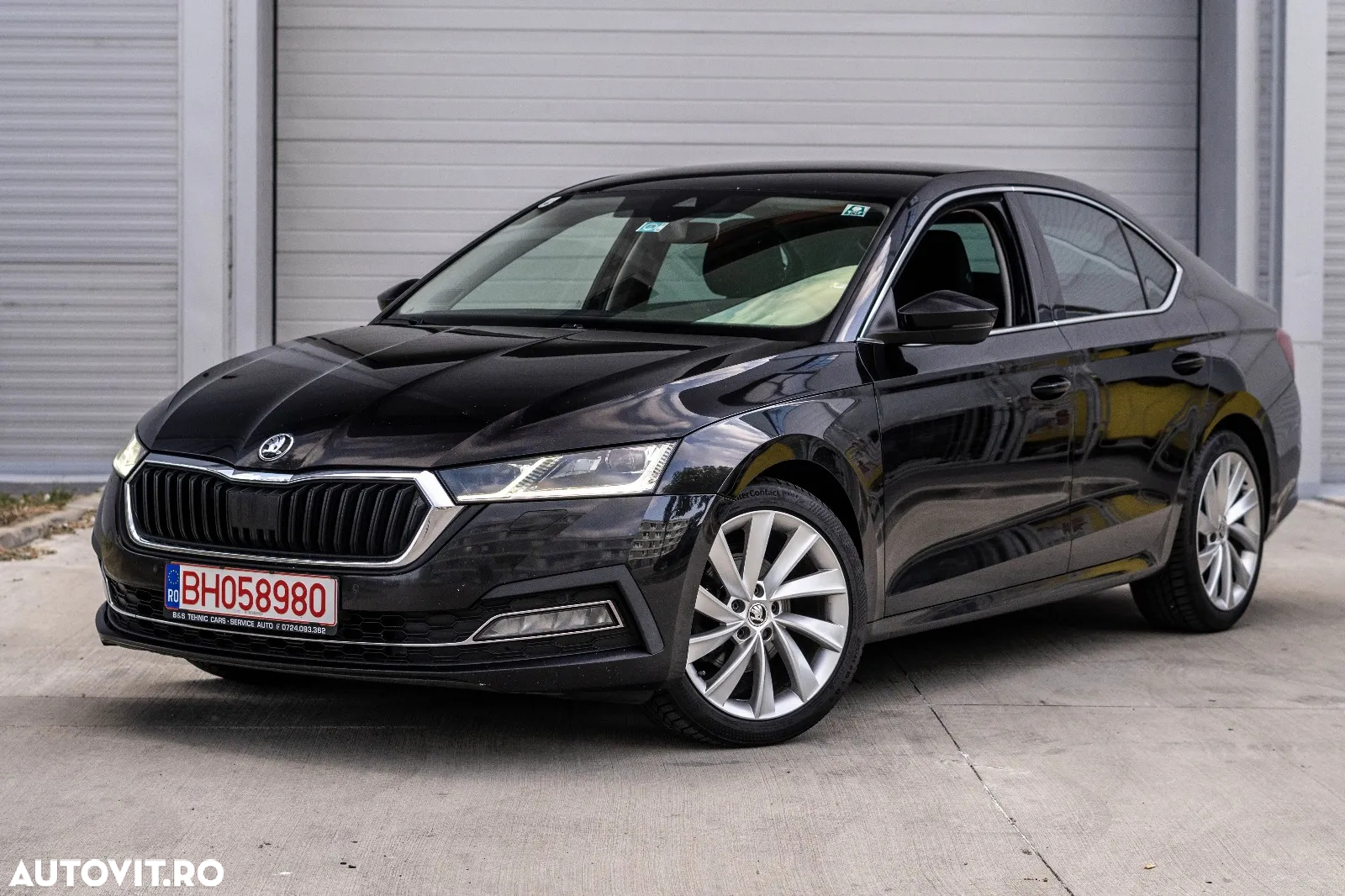Skoda Octavia 2.0 TDI DSG Premium Edition - 2