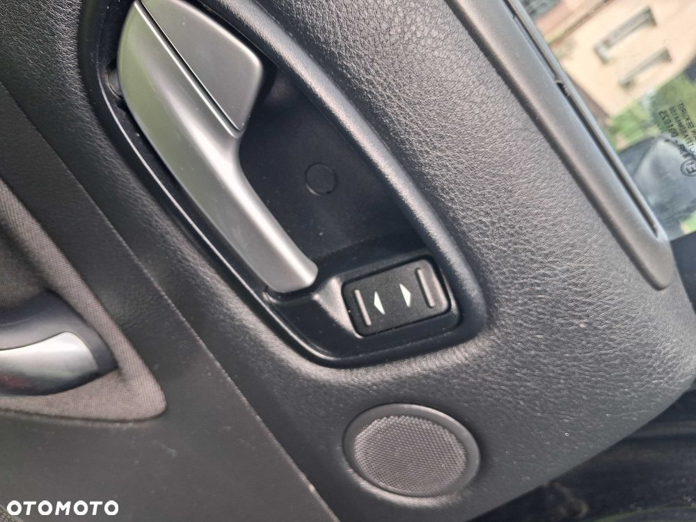 Ford Mondeo - 8