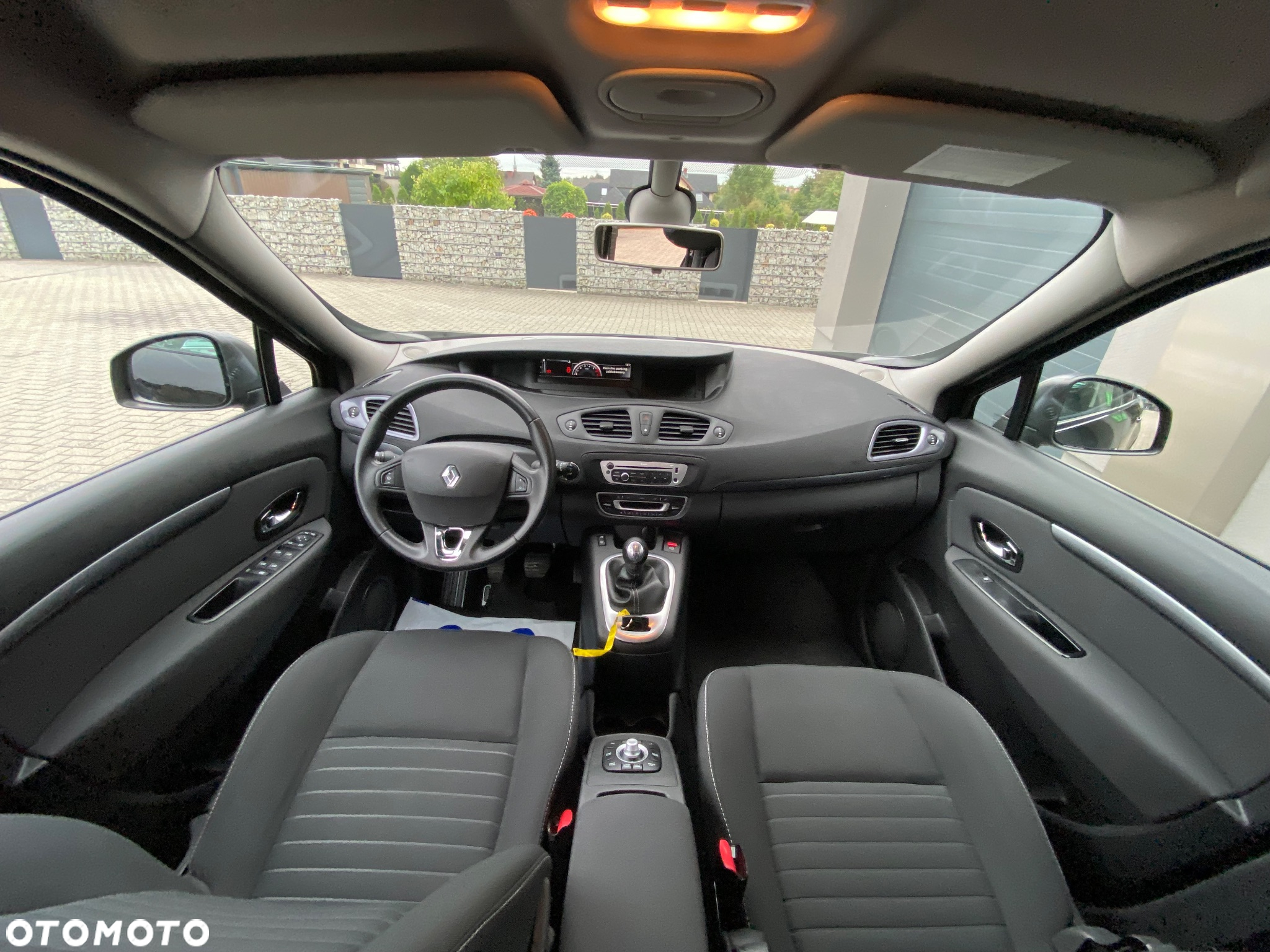 Renault Scenic ENERGY TCe 130 S&S LIMITED - 28