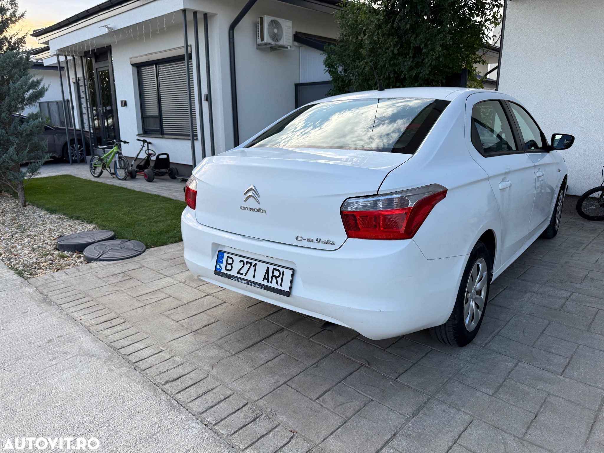 Citroën C-Elysée 1.6 HDi BVM Seduction - 3