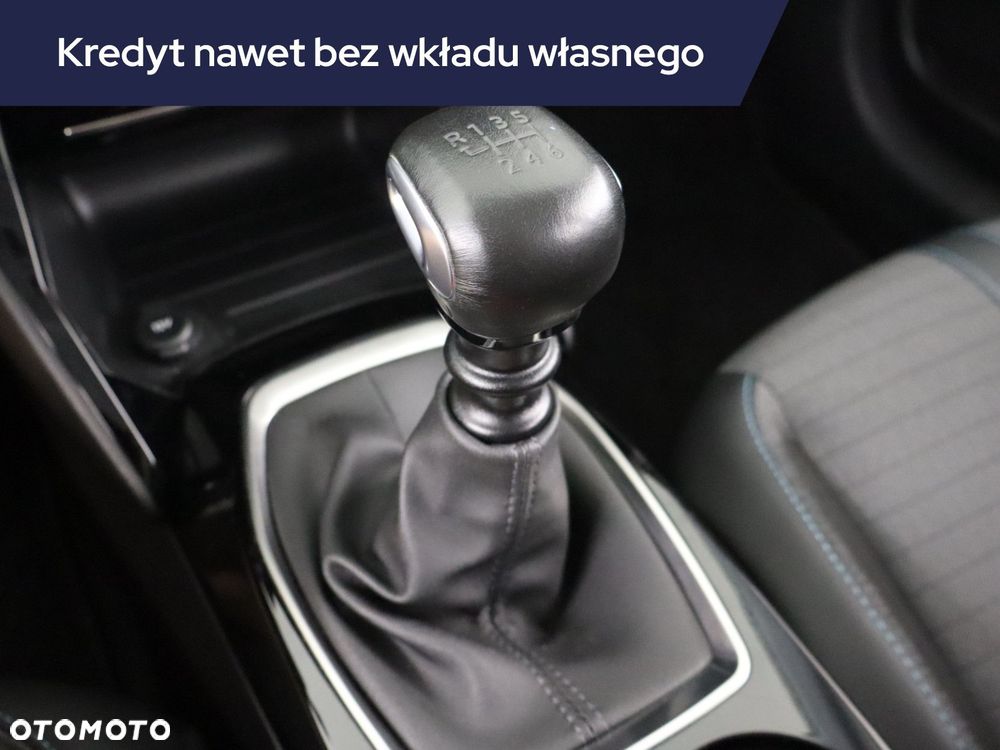 Peugeot 208 - 15