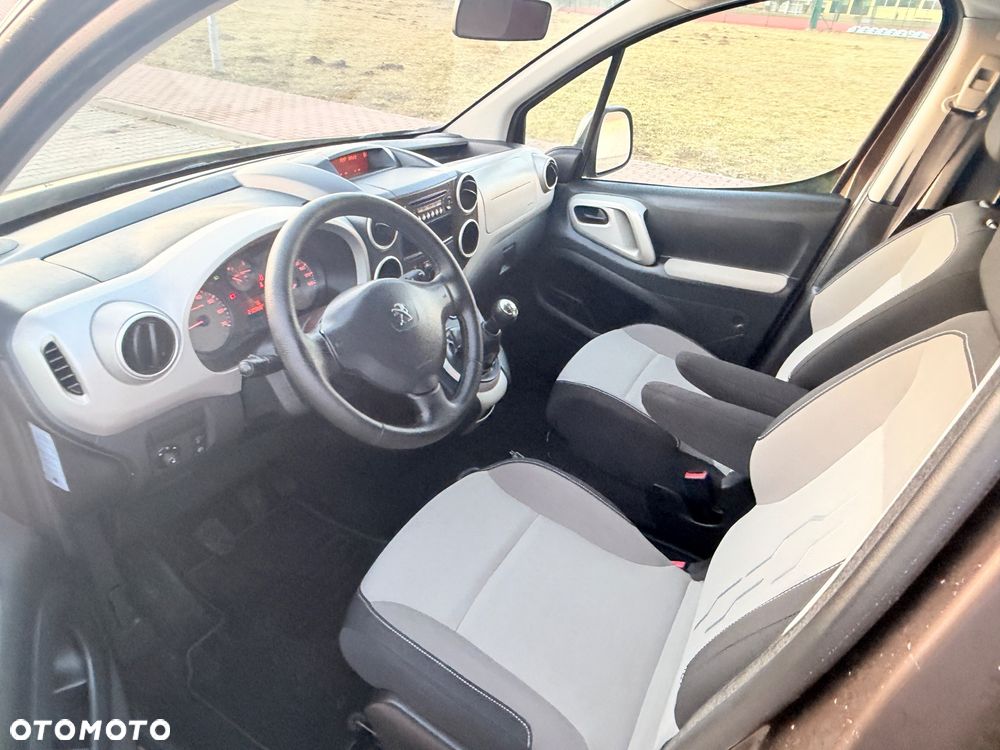 Peugeot Partner 98 VTi Family - 23