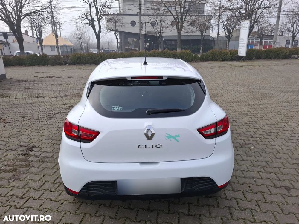 Renault Clio 1.2 16V Expression - 4