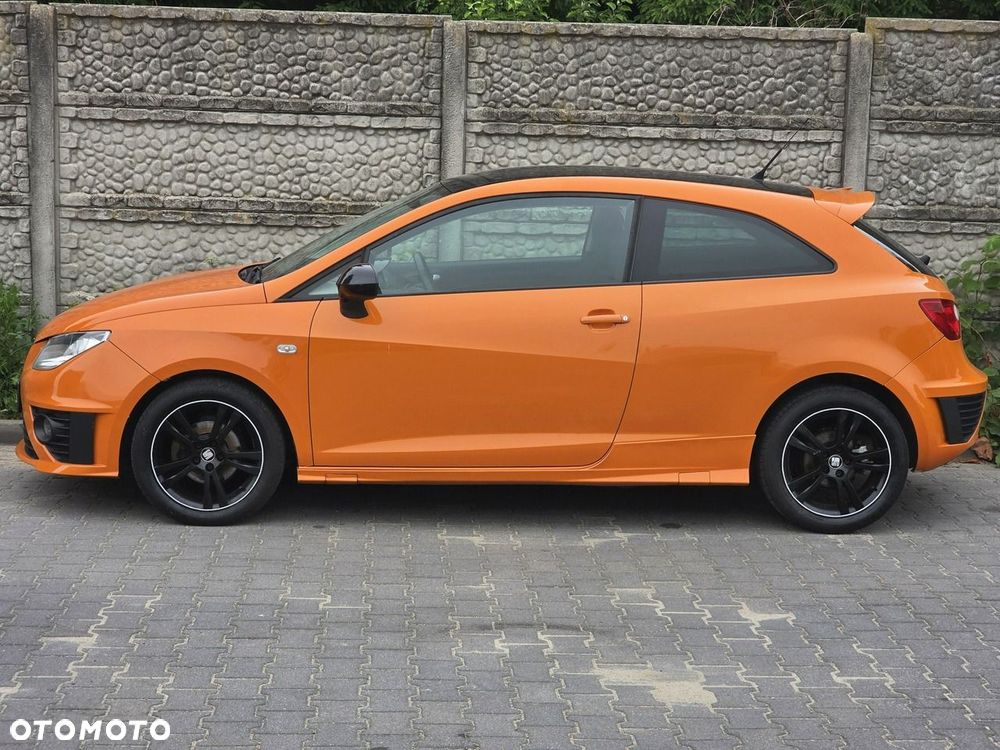 Seat Ibiza SC 1.6 16V Sport - 4