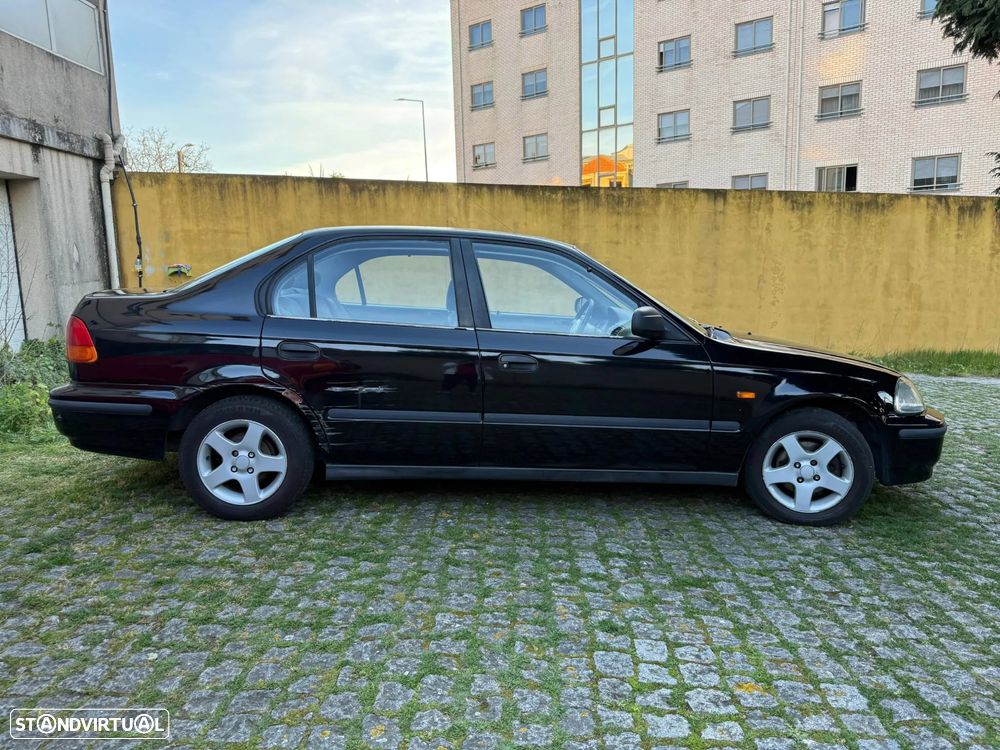 Honda Civic 1.4i S - 9
