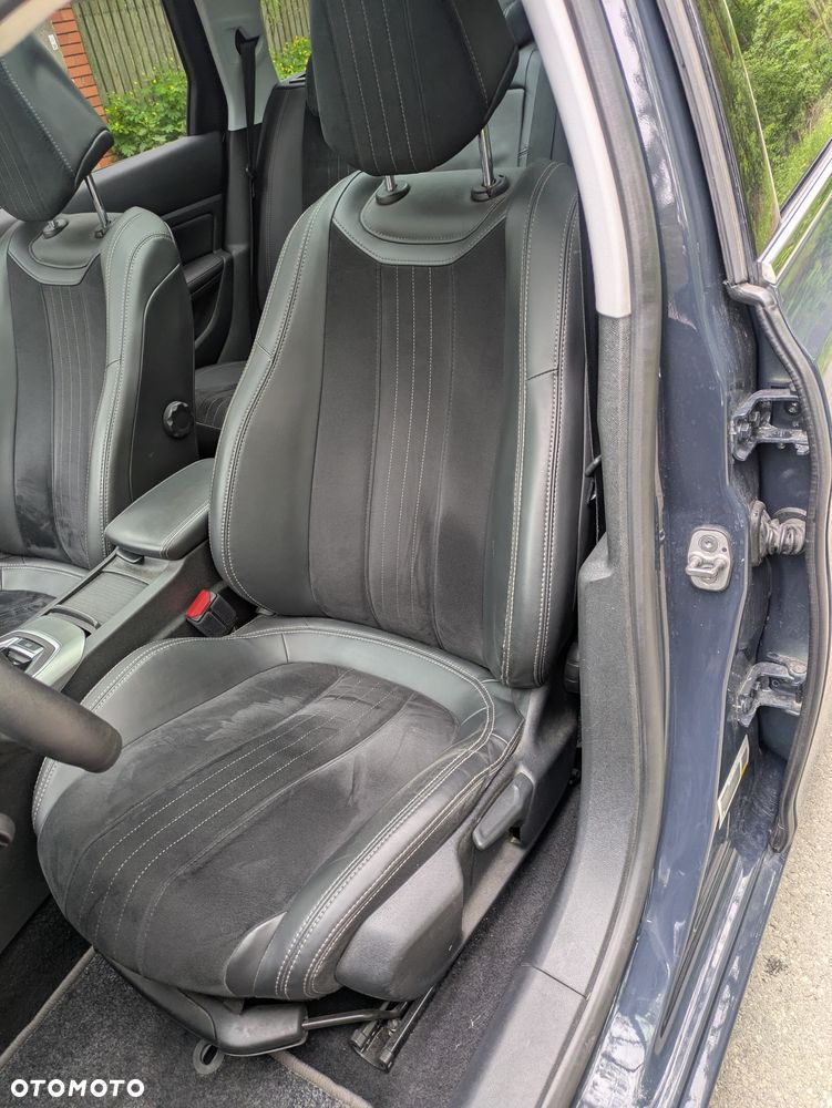 Peugeot 308 BlueHDi FAP 150 EAT6 Stop & Start Allure - 23